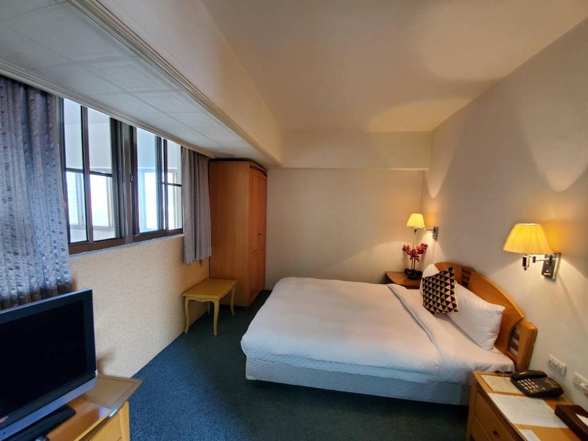 Berkeley Business Hotel Zhongzheng Cidade de Hsinchu Exterior foto