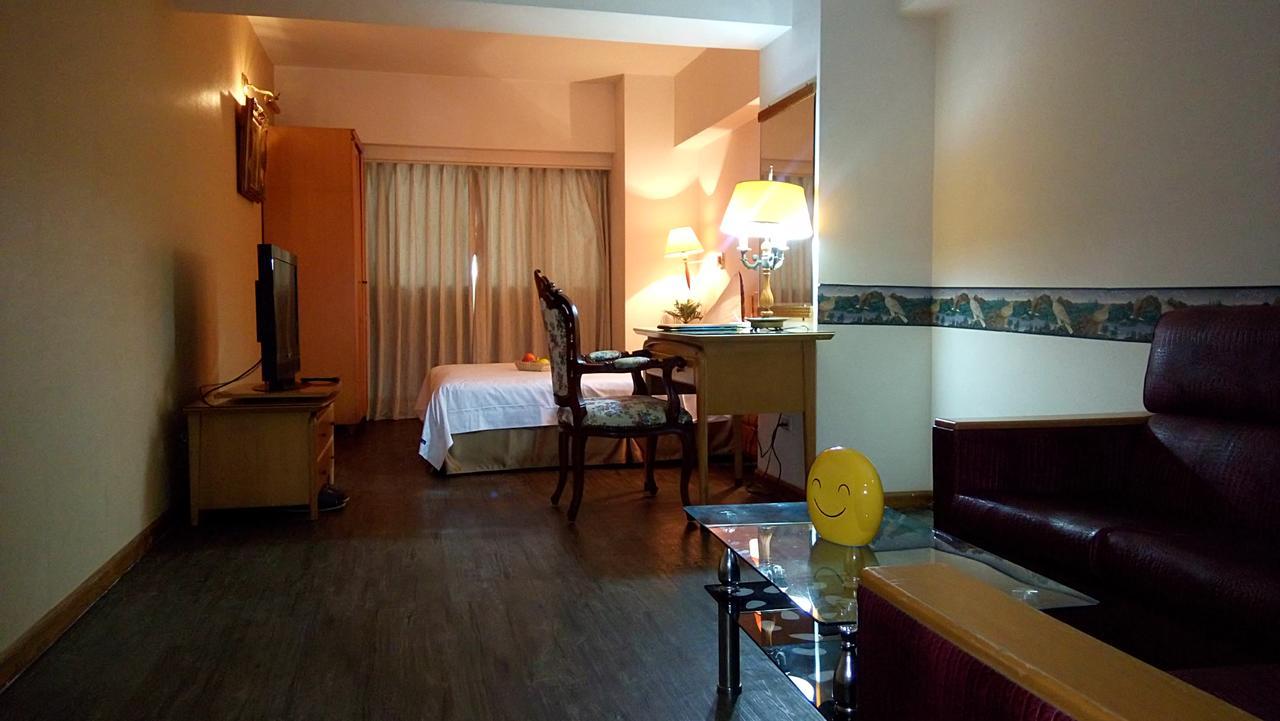 Berkeley Business Hotel Zhongzheng Cidade de Hsinchu Exterior foto