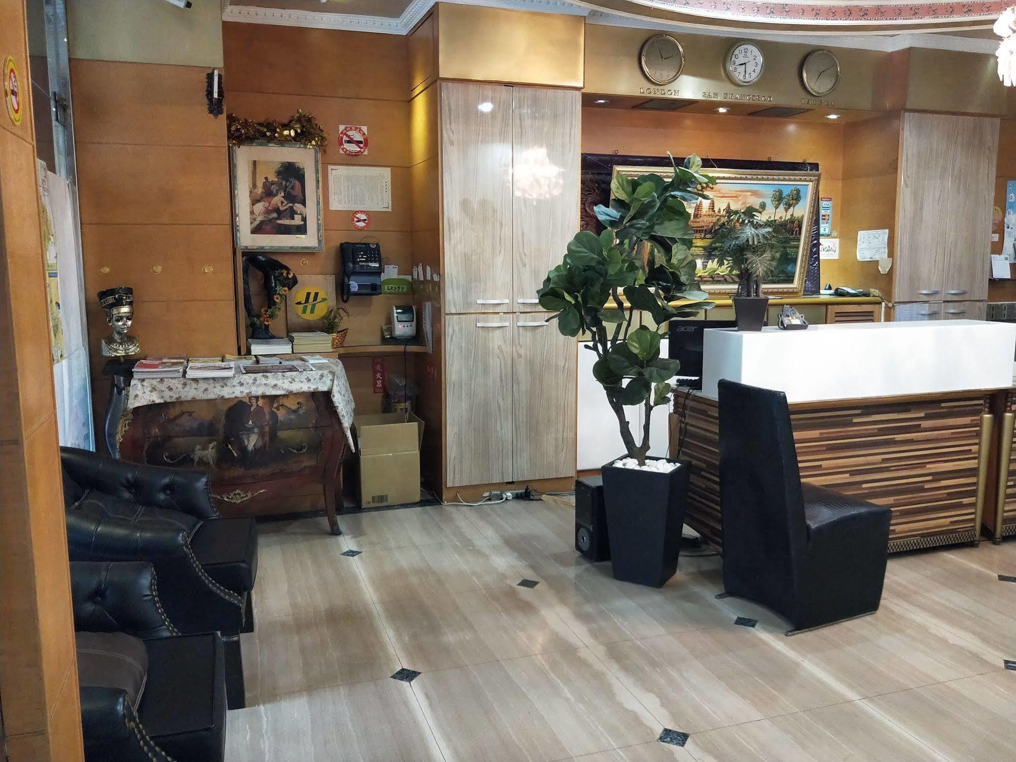 Berkeley Business Hotel Zhongzheng Cidade de Hsinchu Exterior foto
