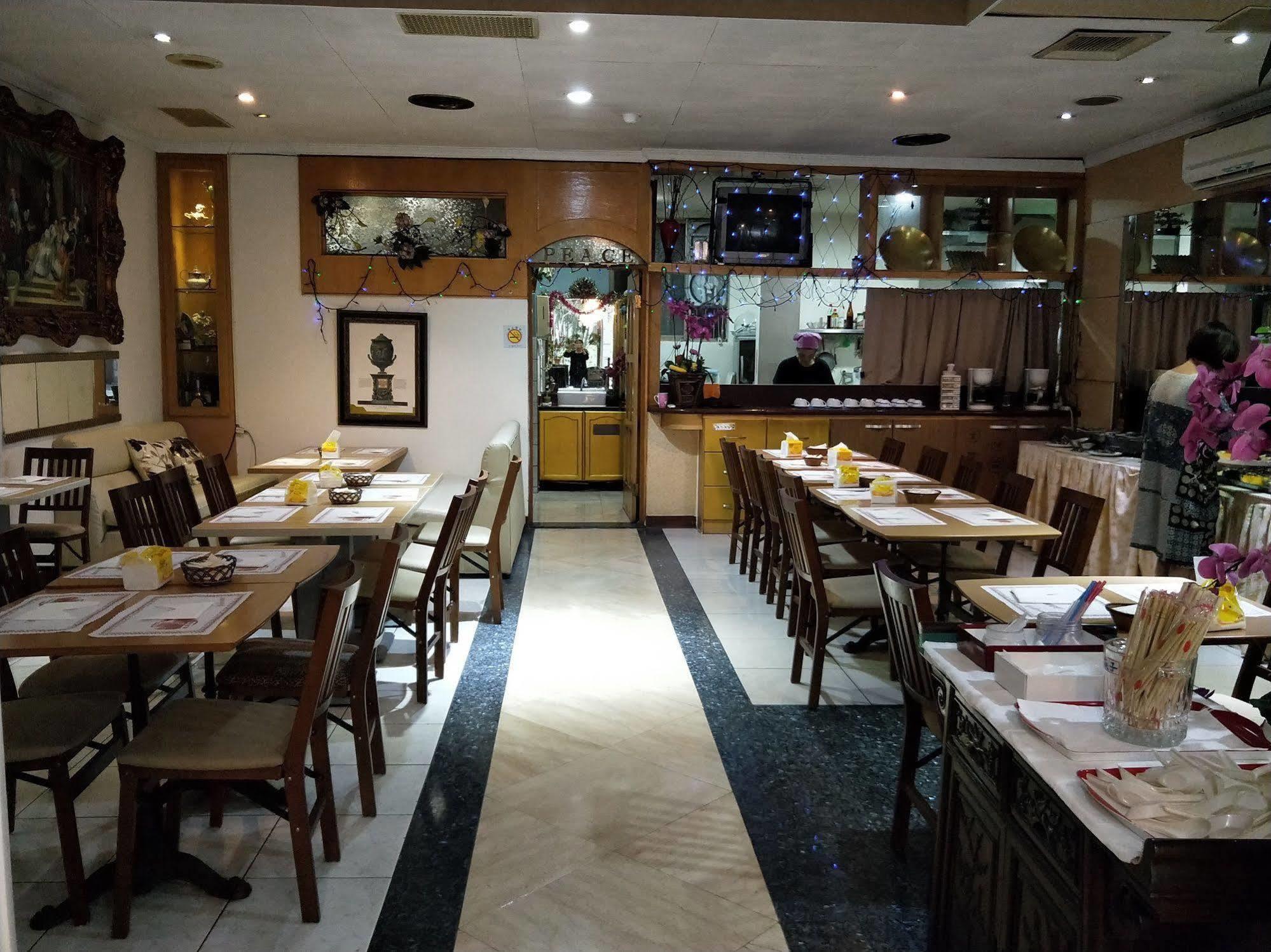 Berkeley Business Hotel Zhongzheng Cidade de Hsinchu Exterior foto