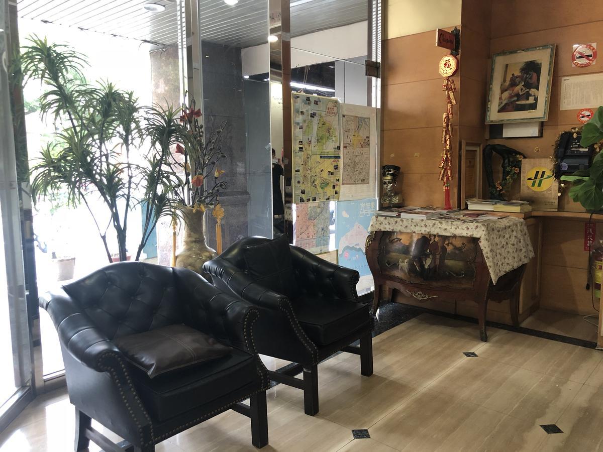 Berkeley Business Hotel Zhongzheng Cidade de Hsinchu Exterior foto